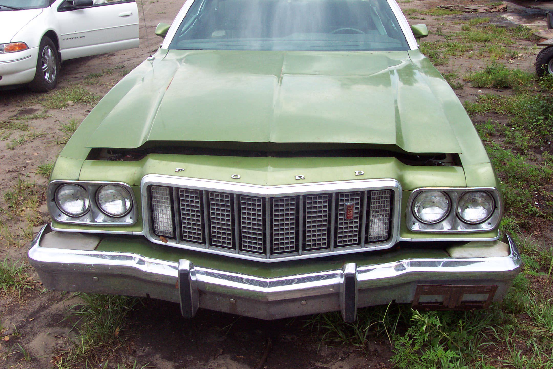 frontview1974grantorinoprerestoration.jpg